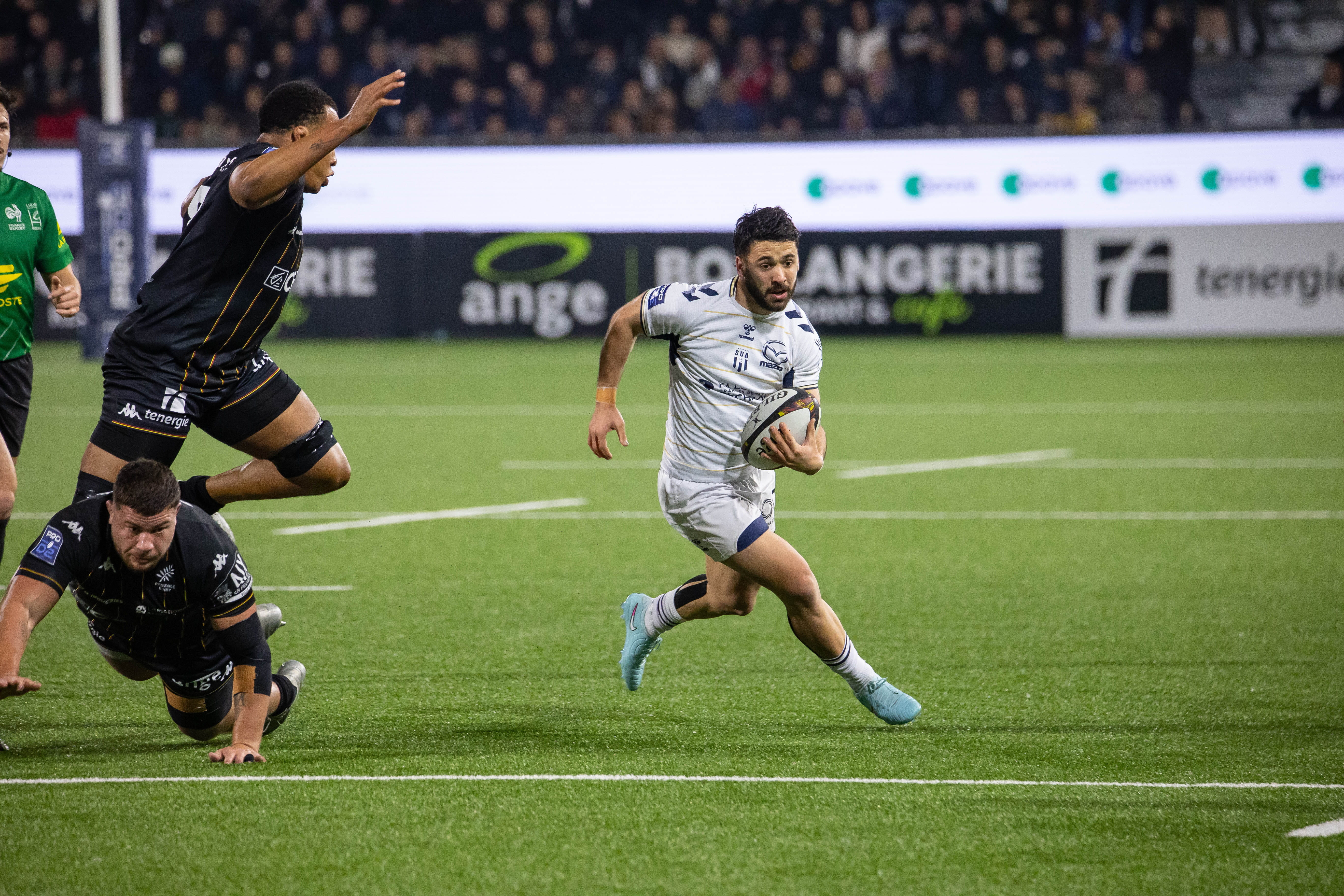 Vannes toujours invaincu en 2026, Agen surprend... Retour sur la 22ème journée