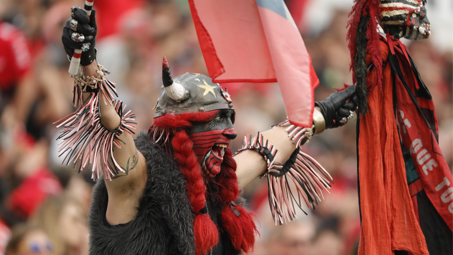 Déguisés, tatoués et passionnés… Ces fans emblématiques de TOP 14 et de PRO D2