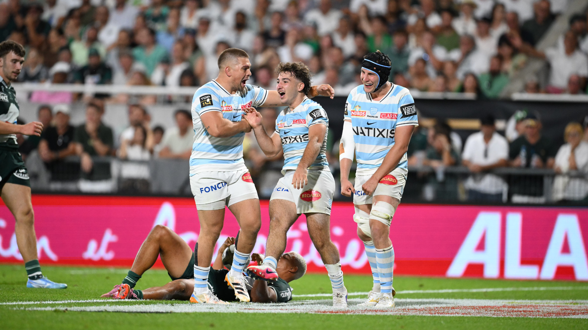 Barrages TOP 14 : Le Racing 92 fait tomber le Hameau et Pau pour aller en demie