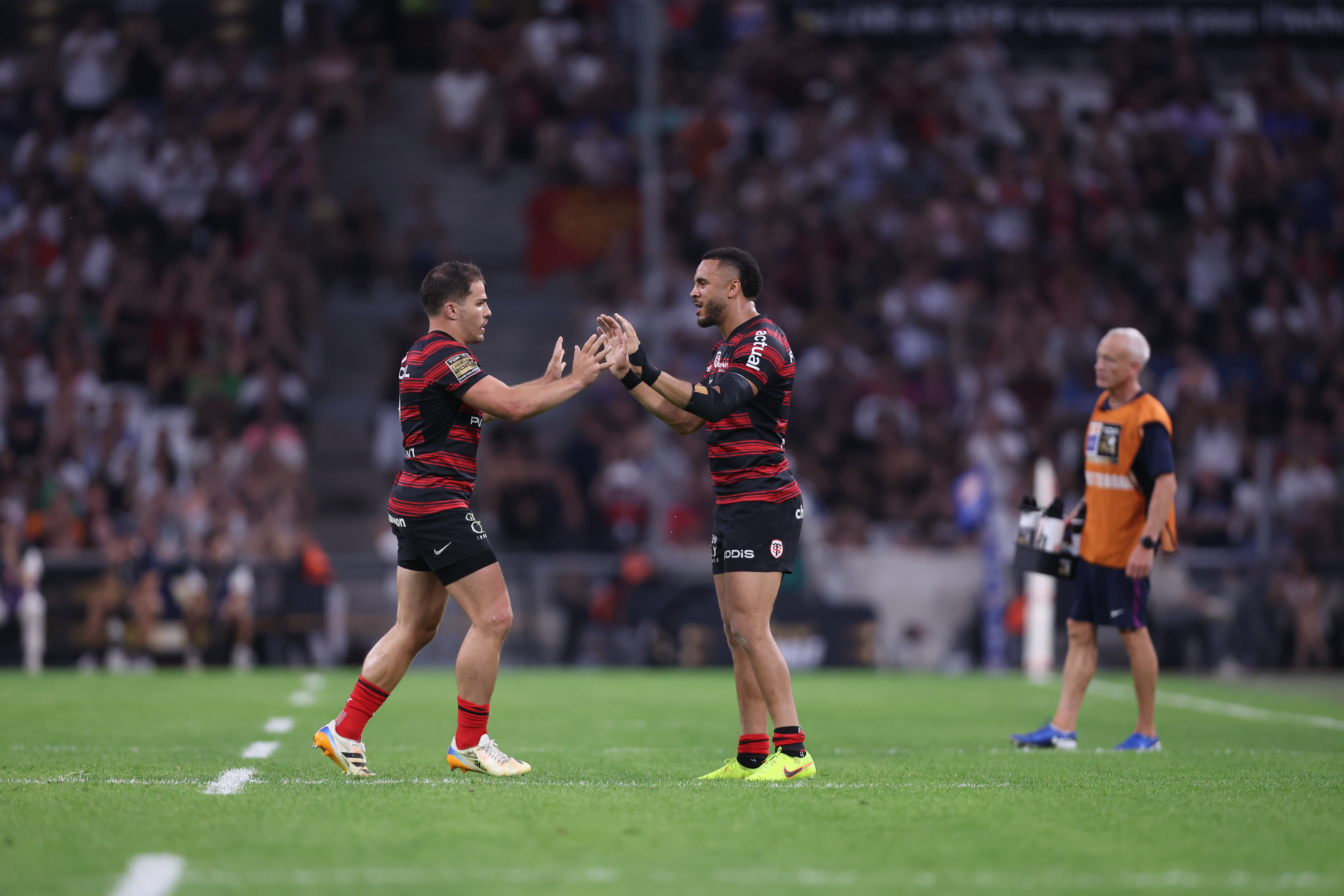 Demi-finales TOP 14 : Le Stade Toulousain se défait du Racing 92 et file en finale