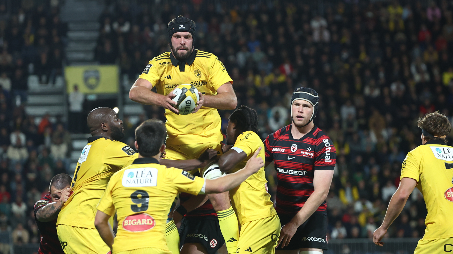 Premiers chocs, stades en ébullition et stars passées au révélateur… Le TOP 14 revient