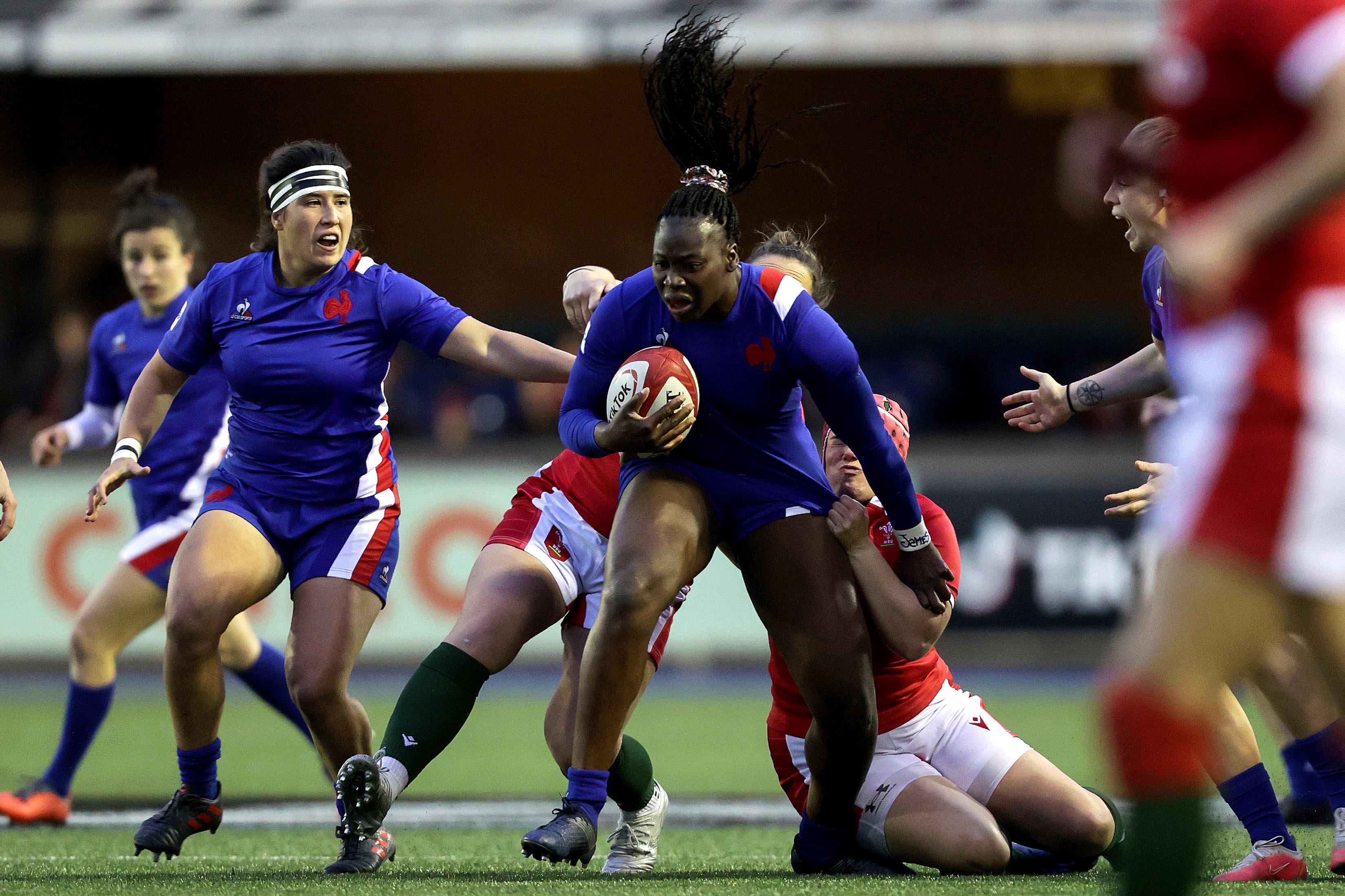 6 NATIONS I Les Bleues battent les Galloises et rêvent de Grand Chelem