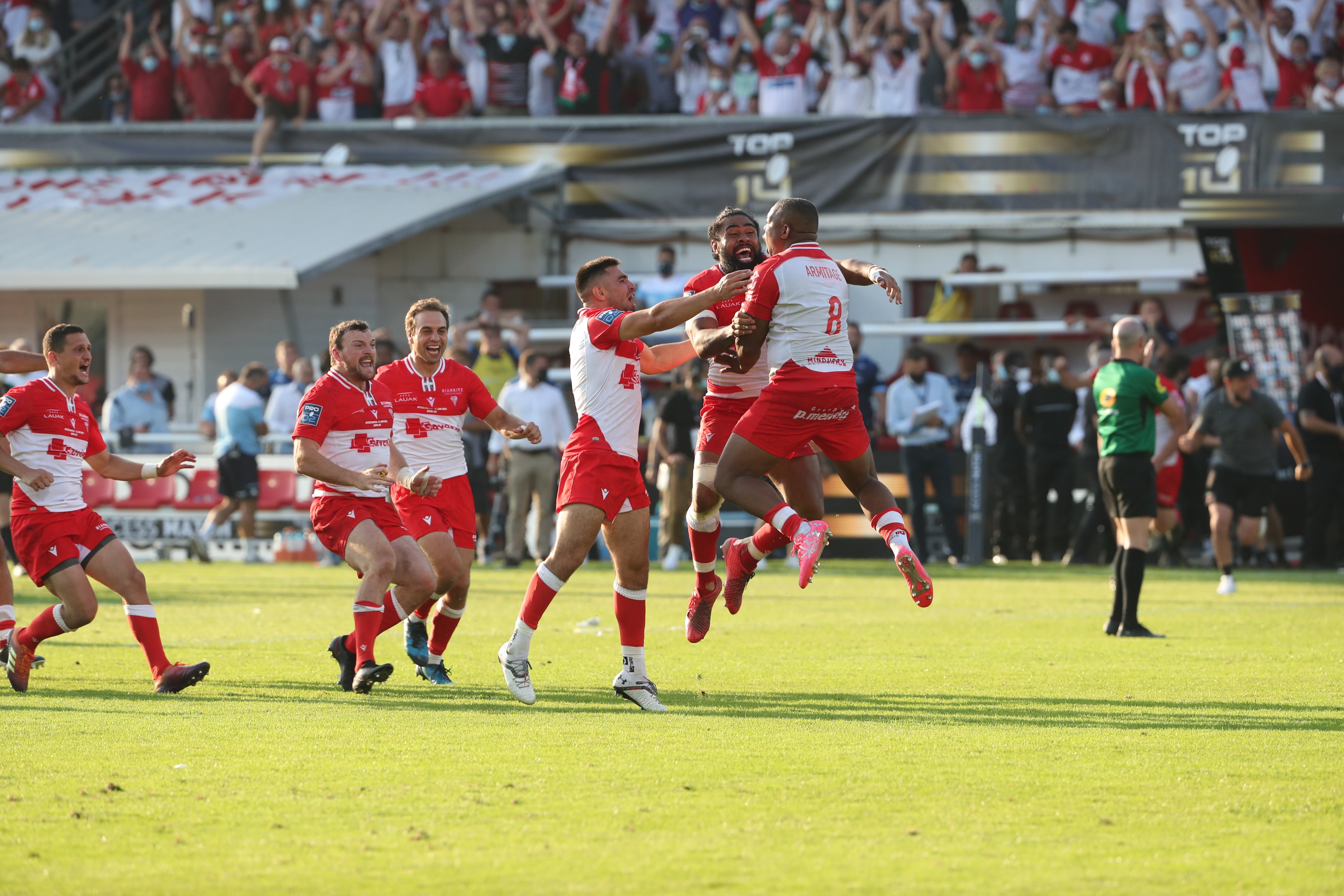 TOP 14 - Access Match | Biarritz retrouve l&#039;élite au bout du suspense et du pied d&#039;Armitage
