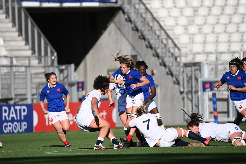 XV de France Féminin : Les Bleues frôlent l&#039;exploit à Twickenham