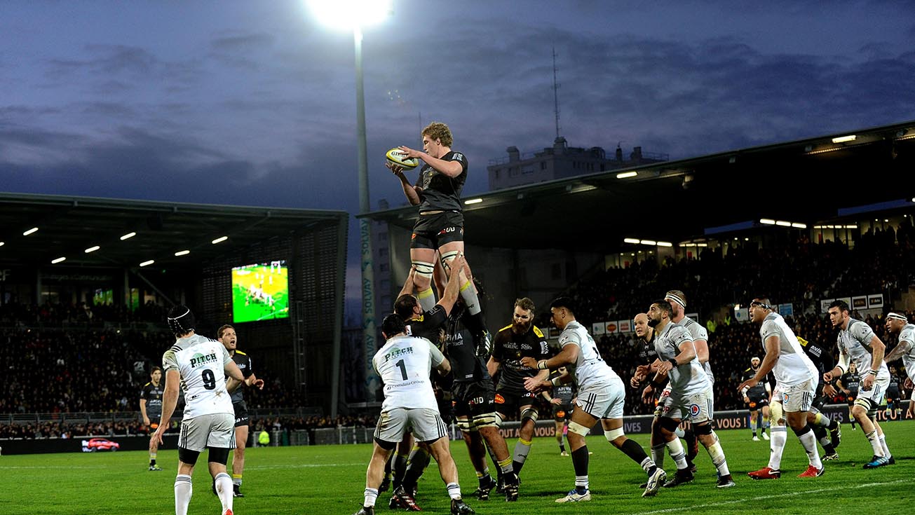 L&#039;ESPRIT FAIR PLAY AVEC LAND ROVER | J16